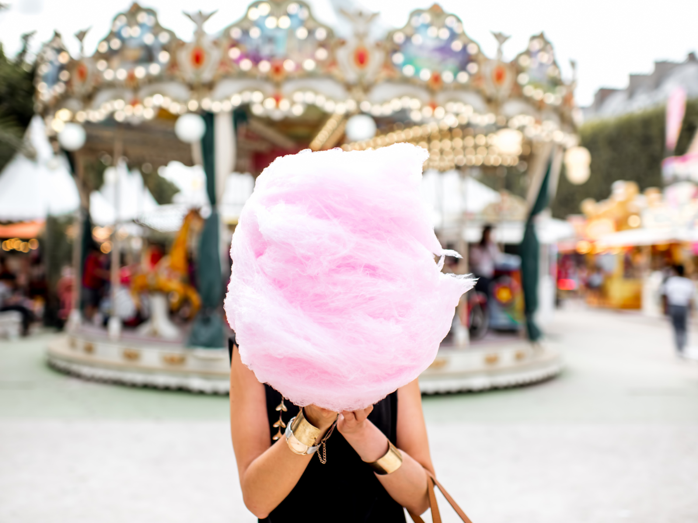 Girl with candyfloss